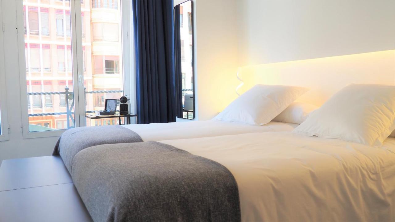 Plaza View Hotel Valencia Bagian luar foto